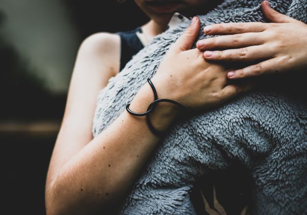 OO rings dětský náramek, černý