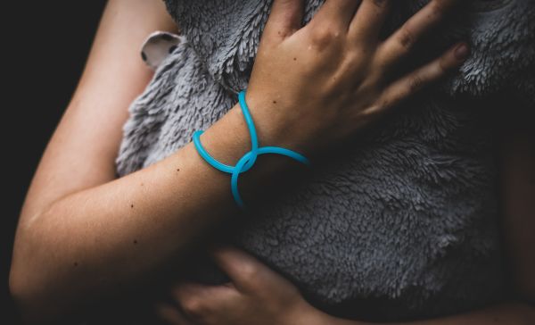 OO rings dětský neonový náramek, modrý